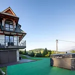Krolewska 13 Z Widokiem Na Gory I Jacuzzi, Odkryj-zakopane 아파트 코스실리스코