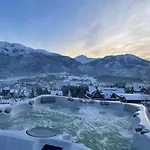 Krolewska 13 Z Widokiem Na Gory I Jacuzzi, Odkryj-zakopane * 코스실리스코